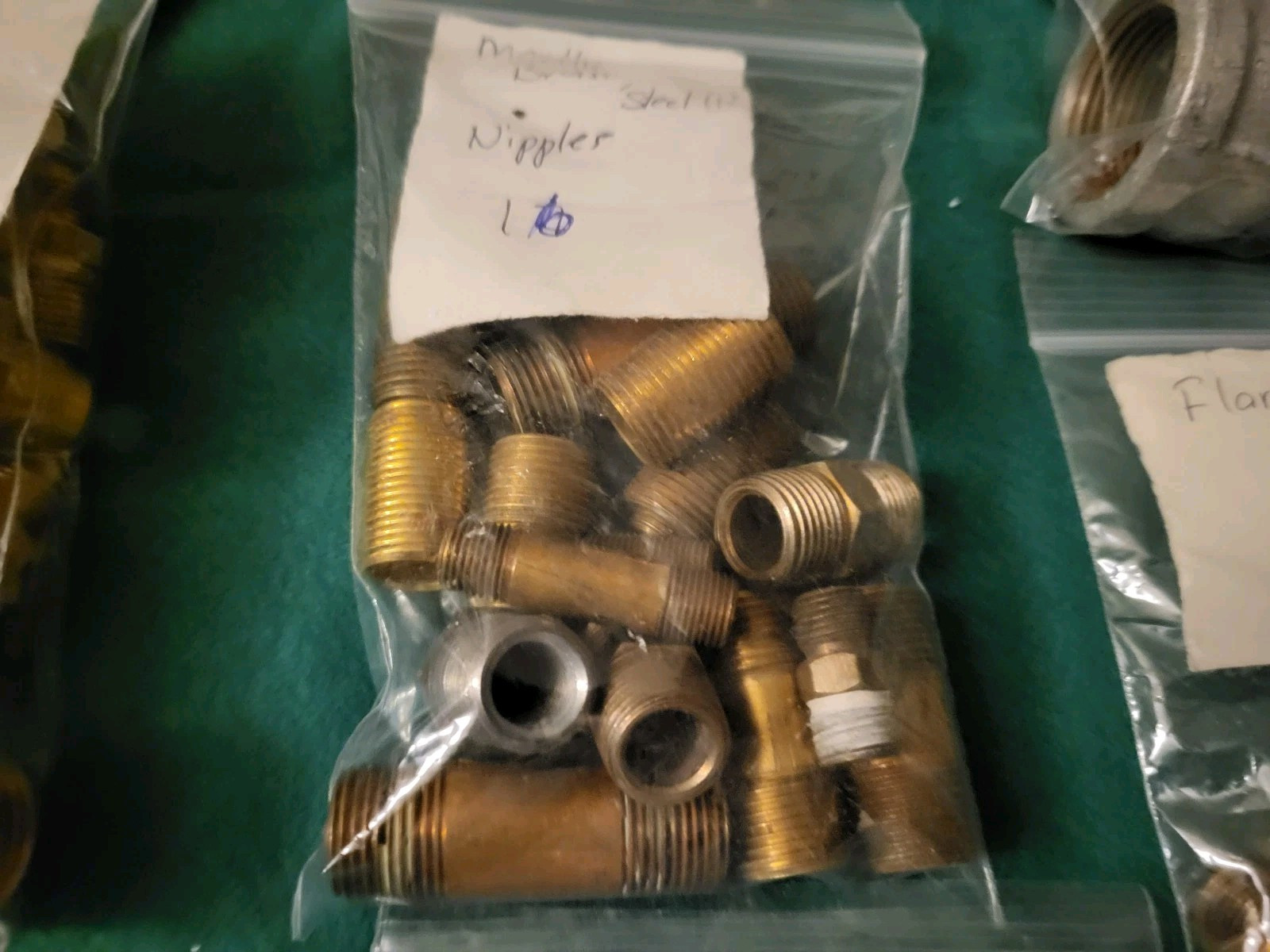 HUGE LOT OF BRASS FITTINGS, CONNECTORS FEW PLASTIC, IRON OVER 340 PIECES 24LBS