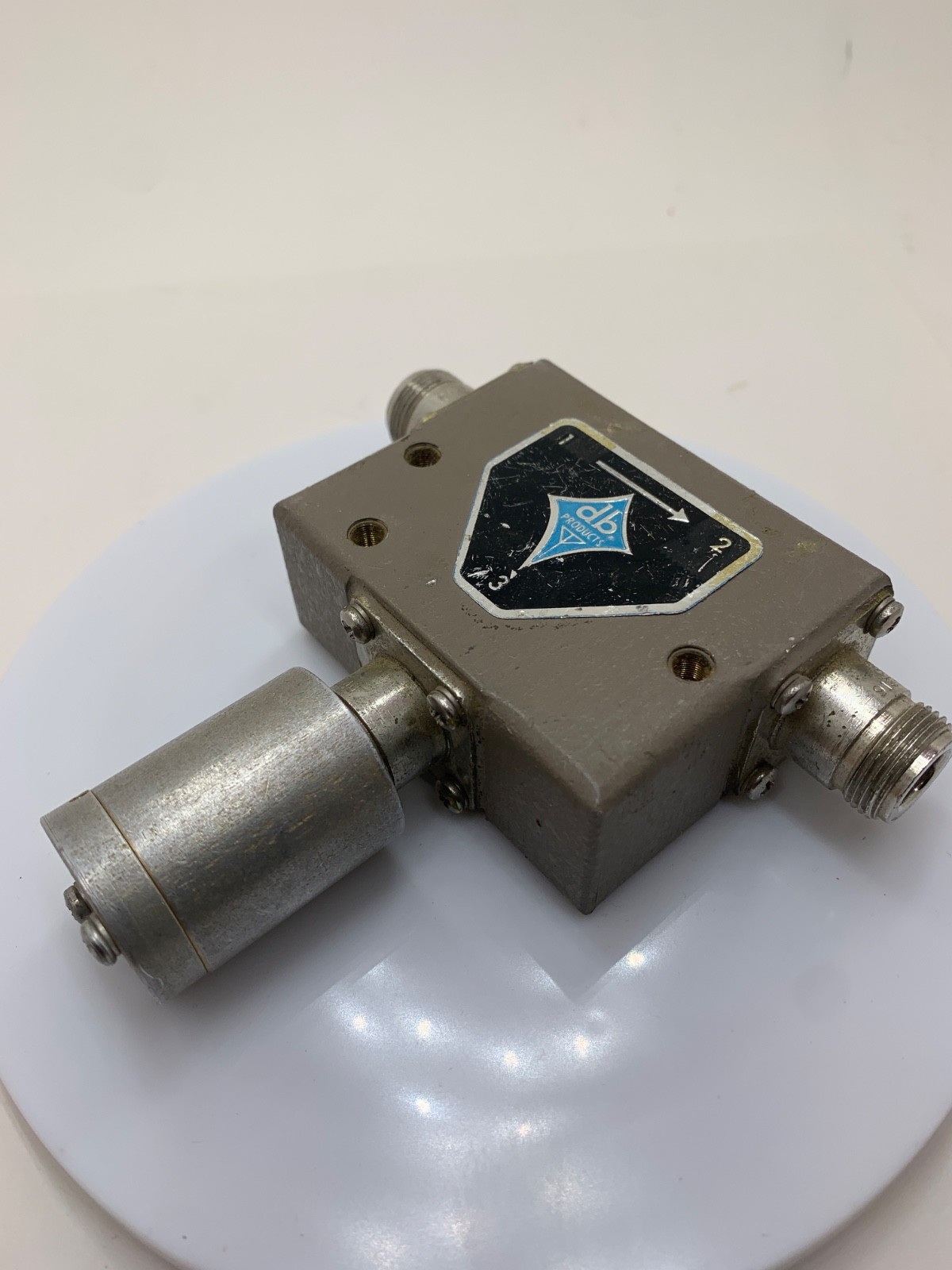Decibel Products DB4325-B High Power UHF circulator w/Load Terminator UNtested