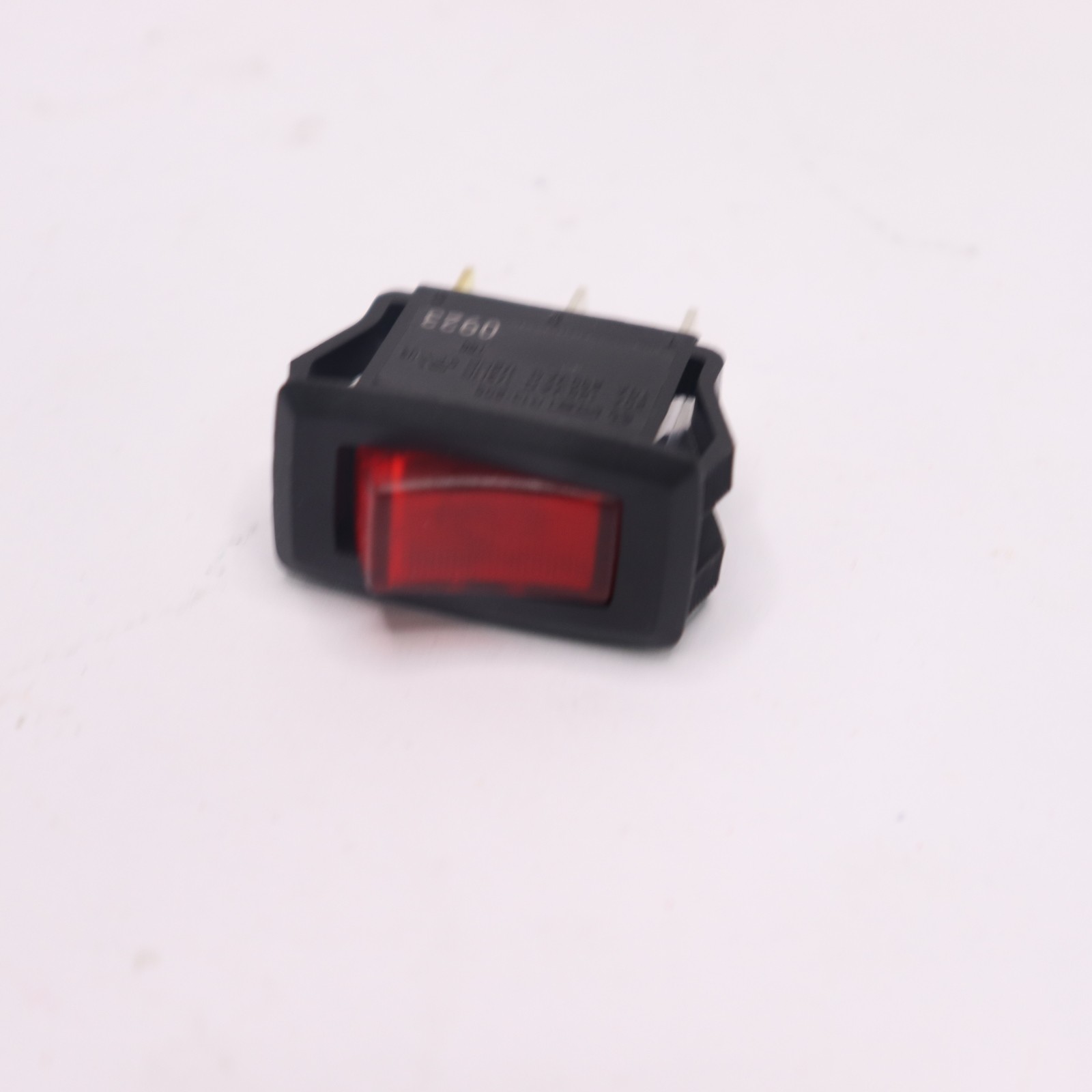 Gardner Bender On/Off Rocker Switch Red Light 16A 125VAC GSW-42