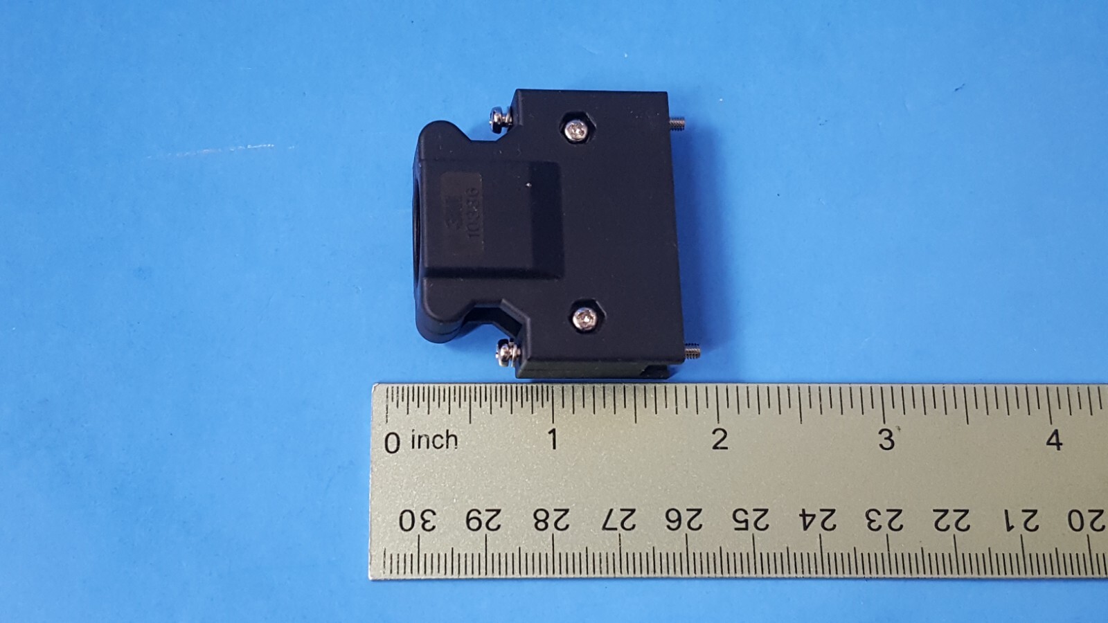 2pcs-Backshell Connector, 10336-52A0-008, 3M, 36 Position Two Piece (shell only)