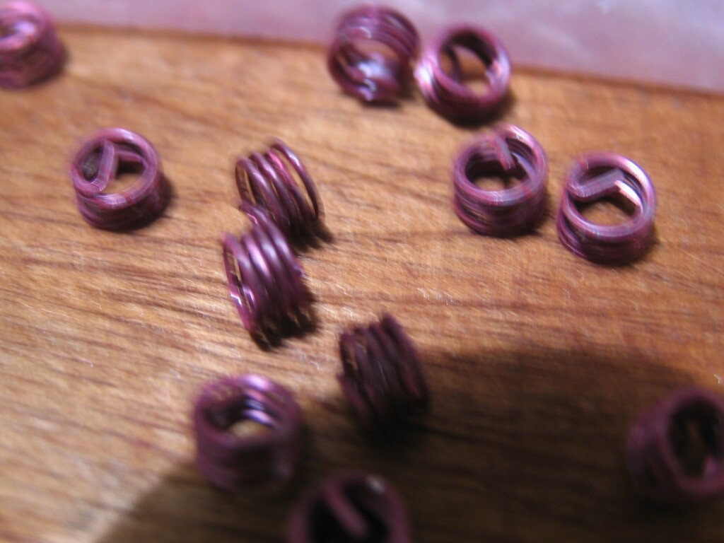 Pack of 16 Heli-Coil size 10-32 , 0.190″ long