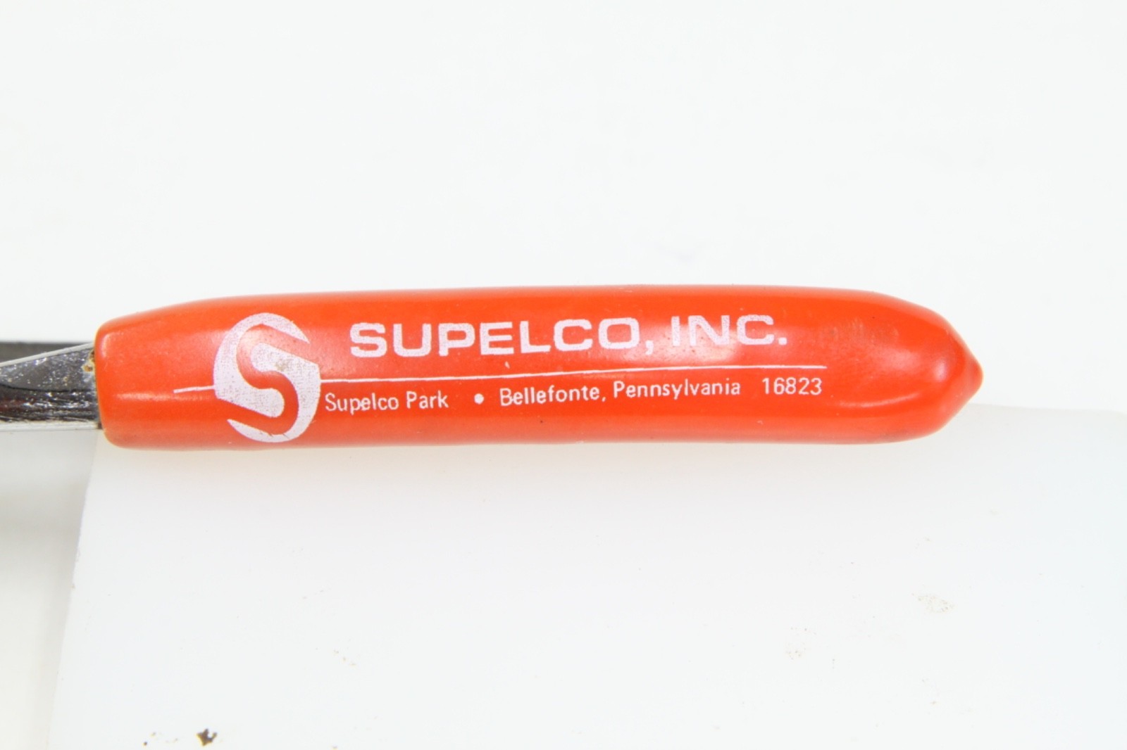 Millipore Sigma Supelco Vial Decapper Pliers for 11 mm Crimped Vials and Bottles