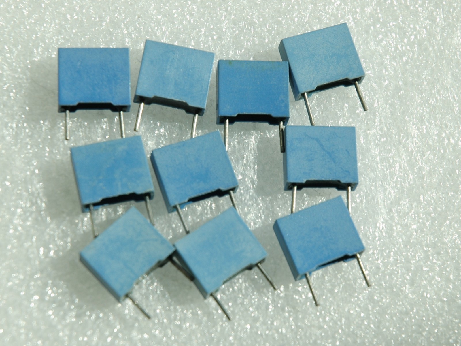 10 PCs PAKTRON 273K400I 0.027uf 273k .027MF 400V Capacitors