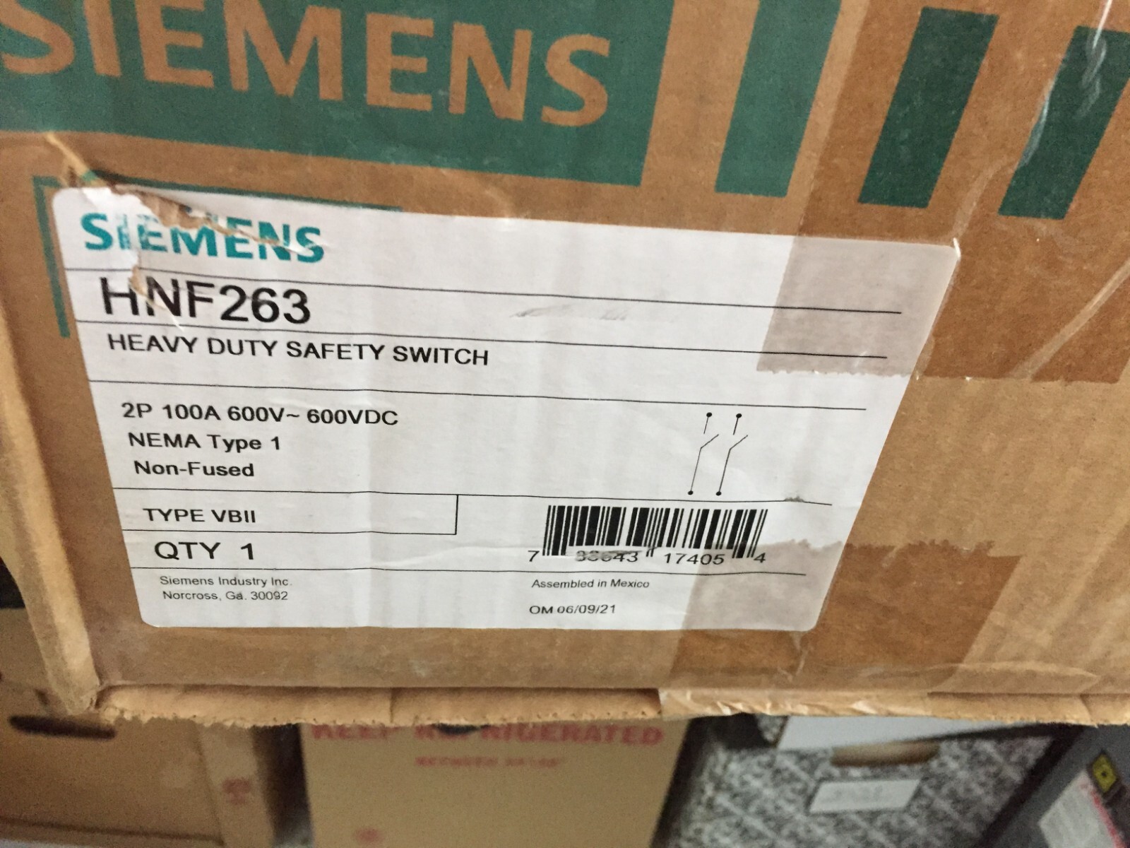 SIEMENS HNF263 100 AMP 600 VOLT SINGLE PHASE N/FUSED INDOOR DISCONNECT..D-1658