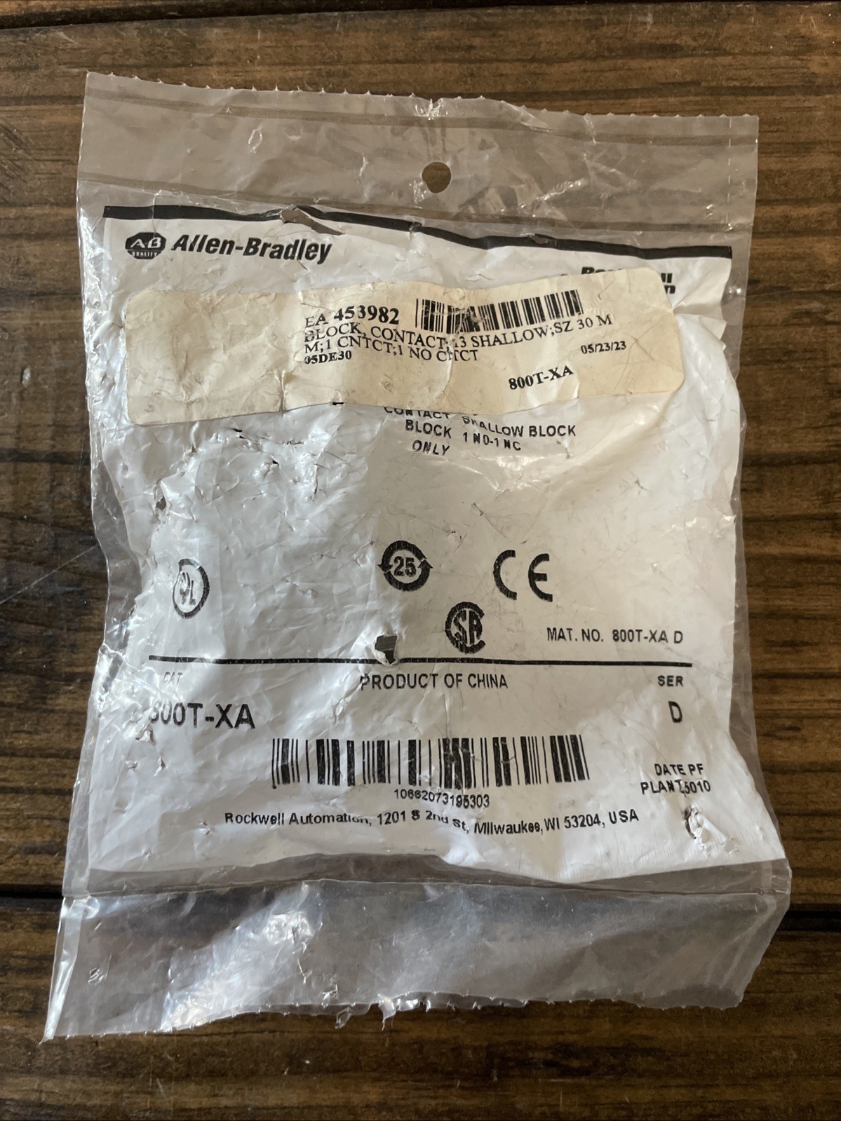 Allen Bradley 800T-XA Ser. D Contact Block
