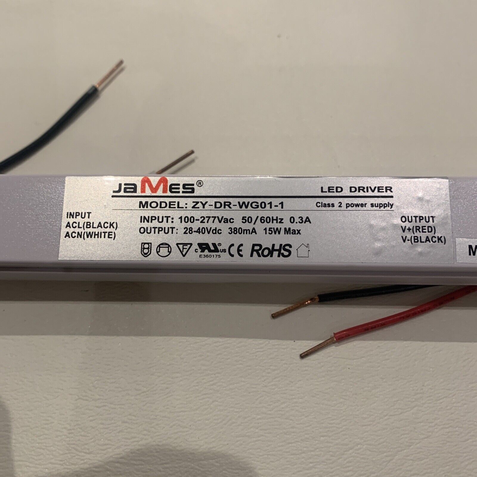ZY-DR-WG01-1 – JAMES – Ballast – Input: 100-277Vac .03A Class 2 15W LED Driver