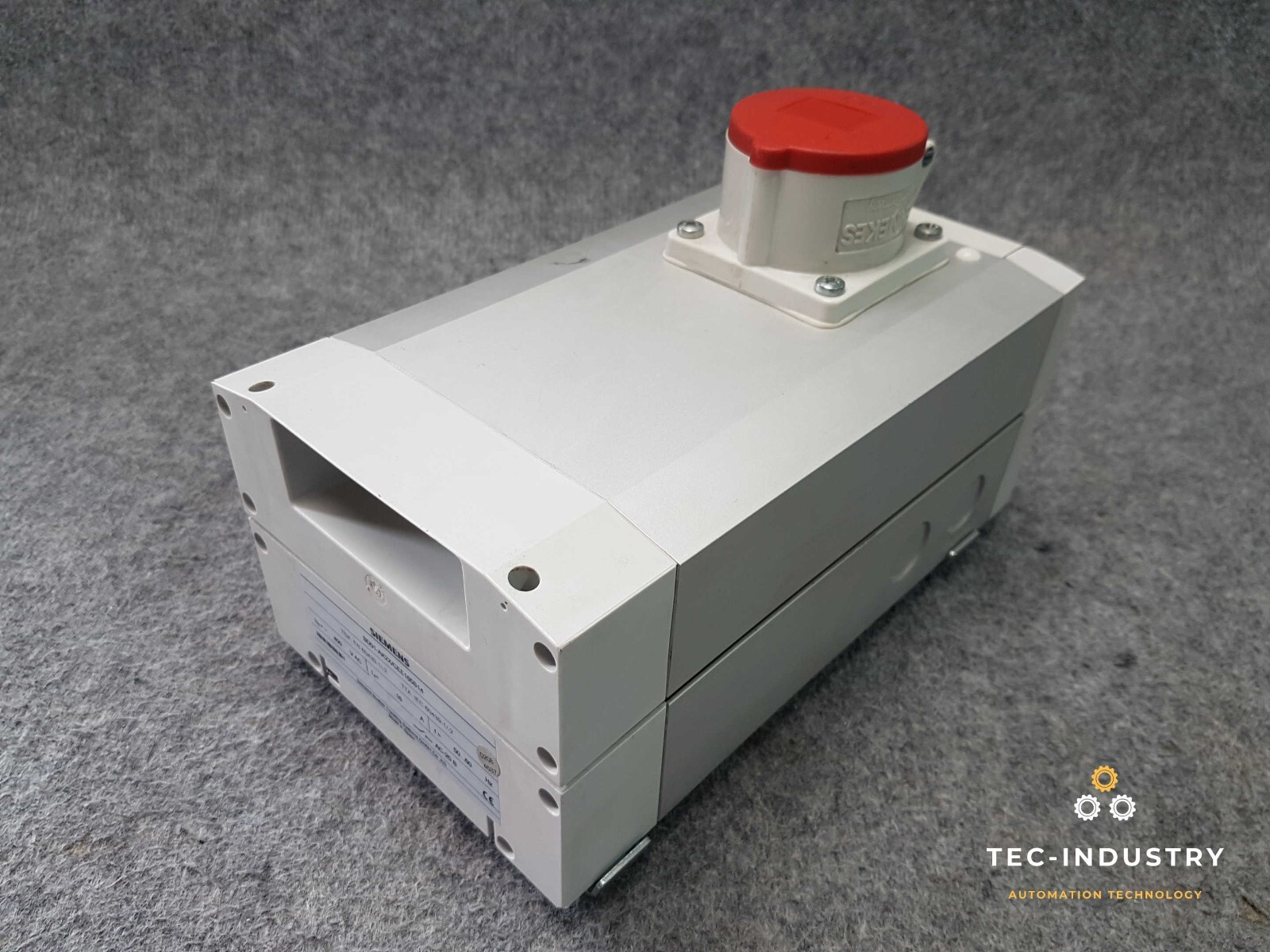 SIEMENS | BD01-AK2X/CEE165S14 | MENNEKES GGJ26 | OUTLET BOX