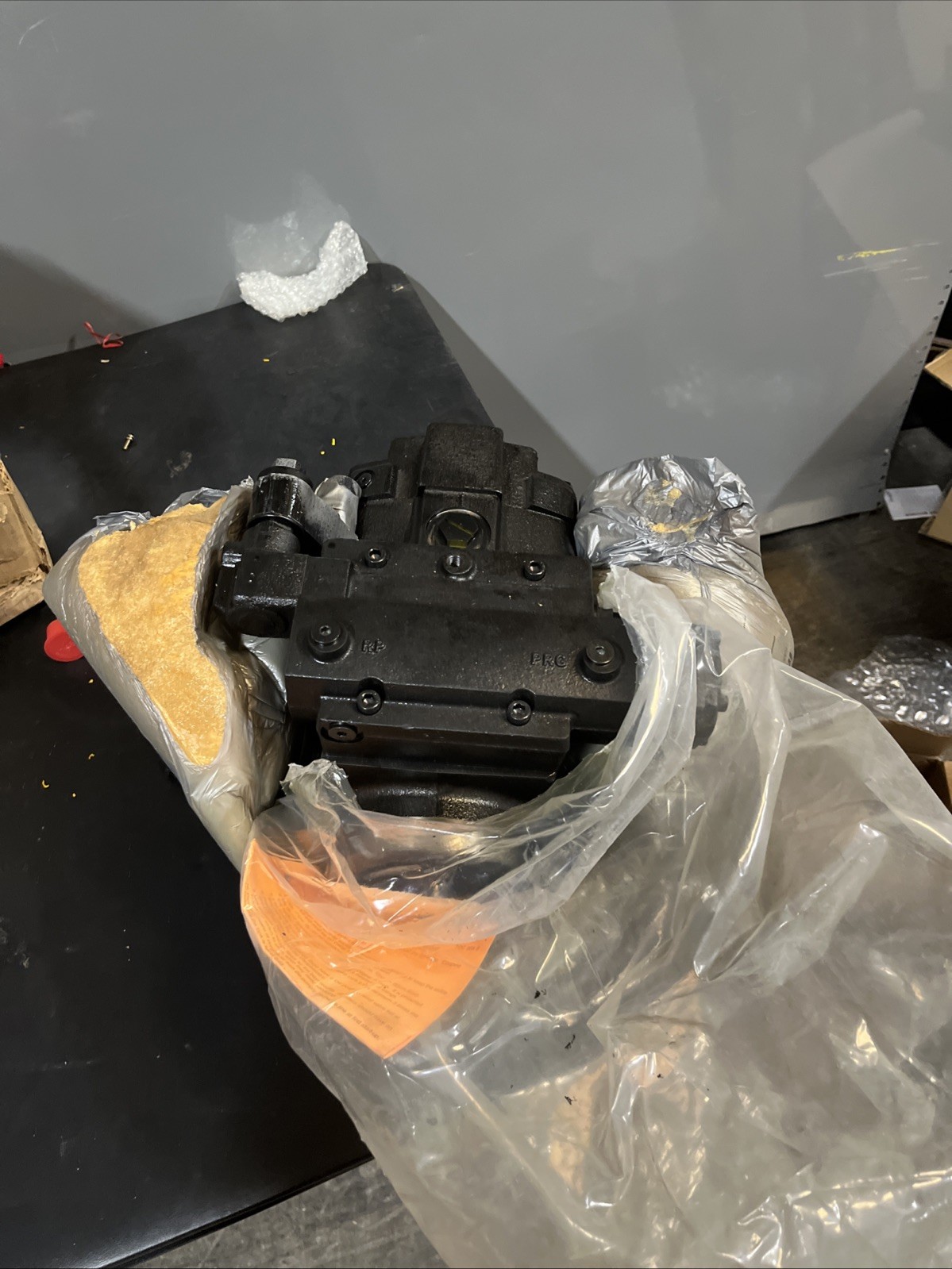 OILGEAR L724395-461 PUMP NEW!!!!