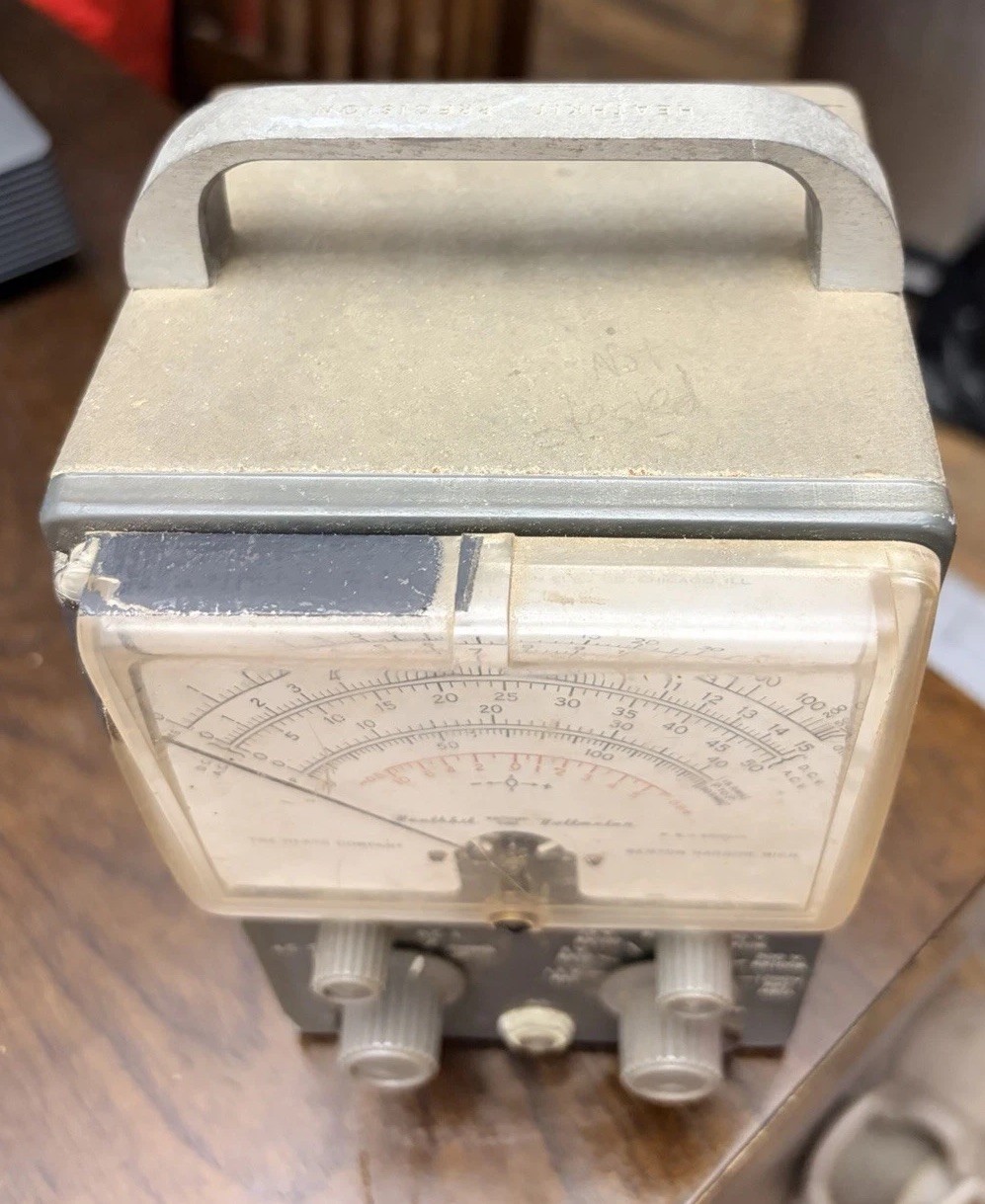 Heathkit V-7A VTVM Analog AC/DC Vacuum Tube Voltmeter 0-1500V 25Hz-1MHz
