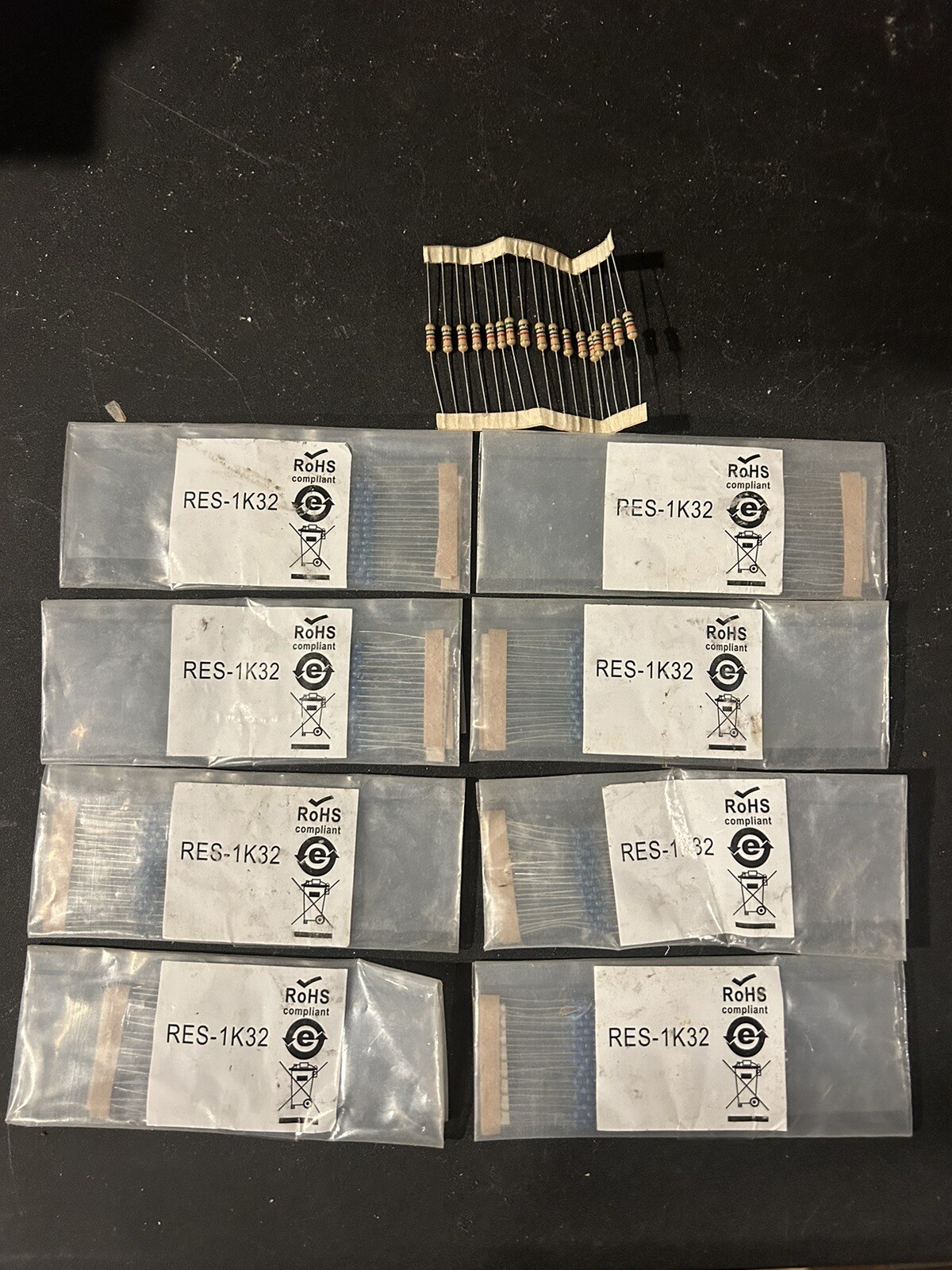 Pack of 32 OHM RES-1K32 Resistors