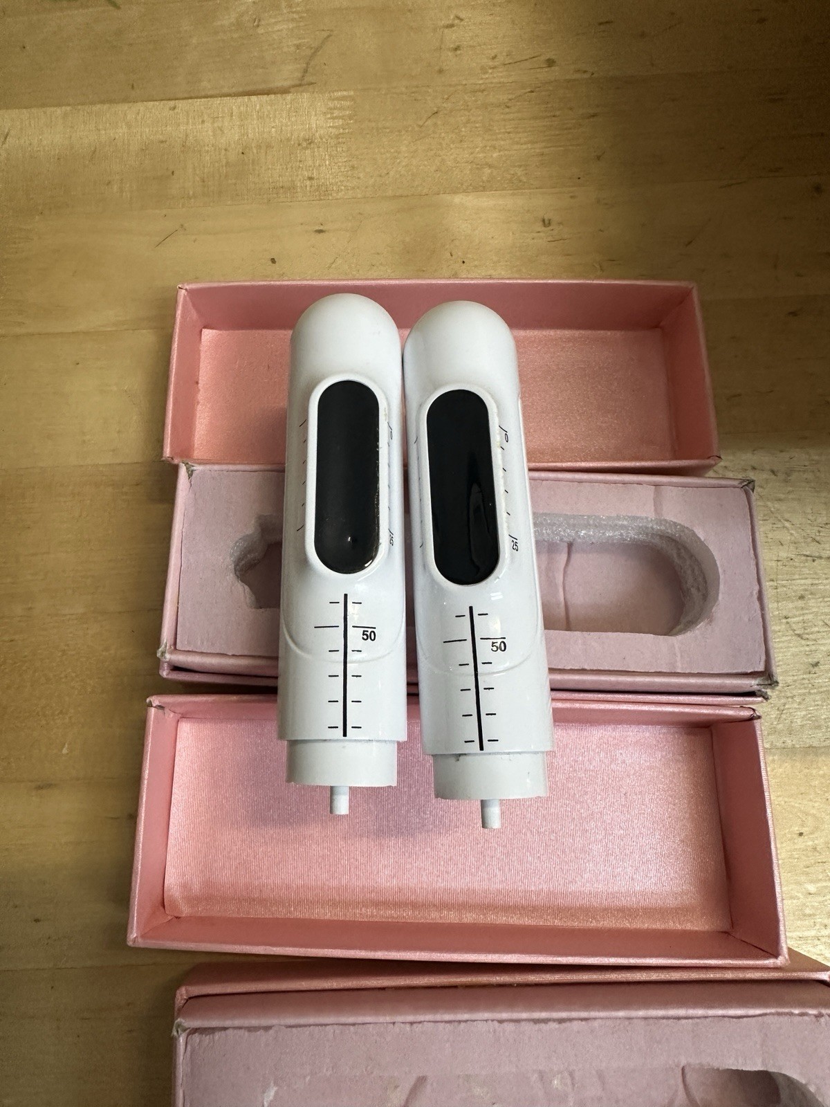 HIFU Vaginal Rejuvenation Tightening Machine With 2 Cartridges (READ)
