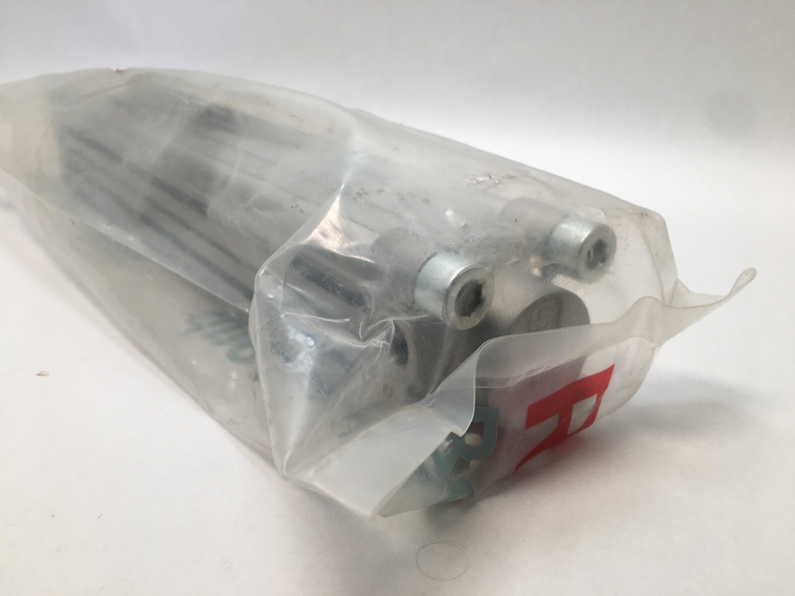 Rexroth 0 822 122 008 Pneumatic Cylinder 0822122008 PRA 050-0250 Bosch