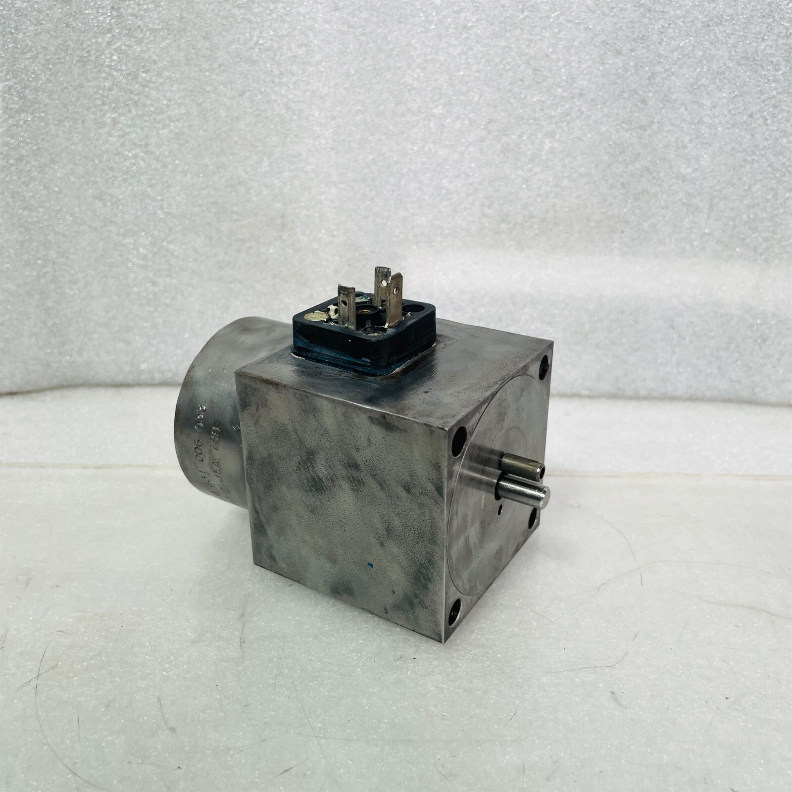 Bosch 0 831 006 033 Solenoid Coil 2.45A 0831006033