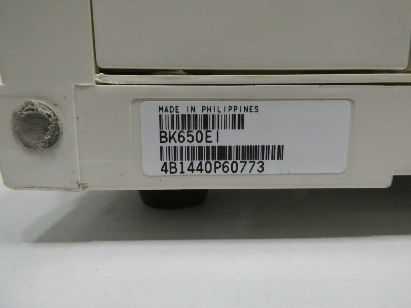 Apc BK650EI Battery Backup 400w 220-240v-ac 220-240v-ac