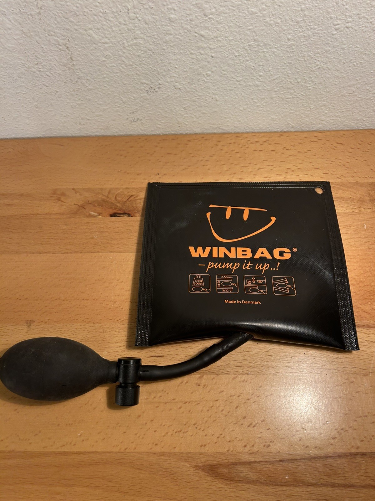 Winbag 300 Pounds Lifting Power Bag Size: 6.25″ W x 5.75″ L