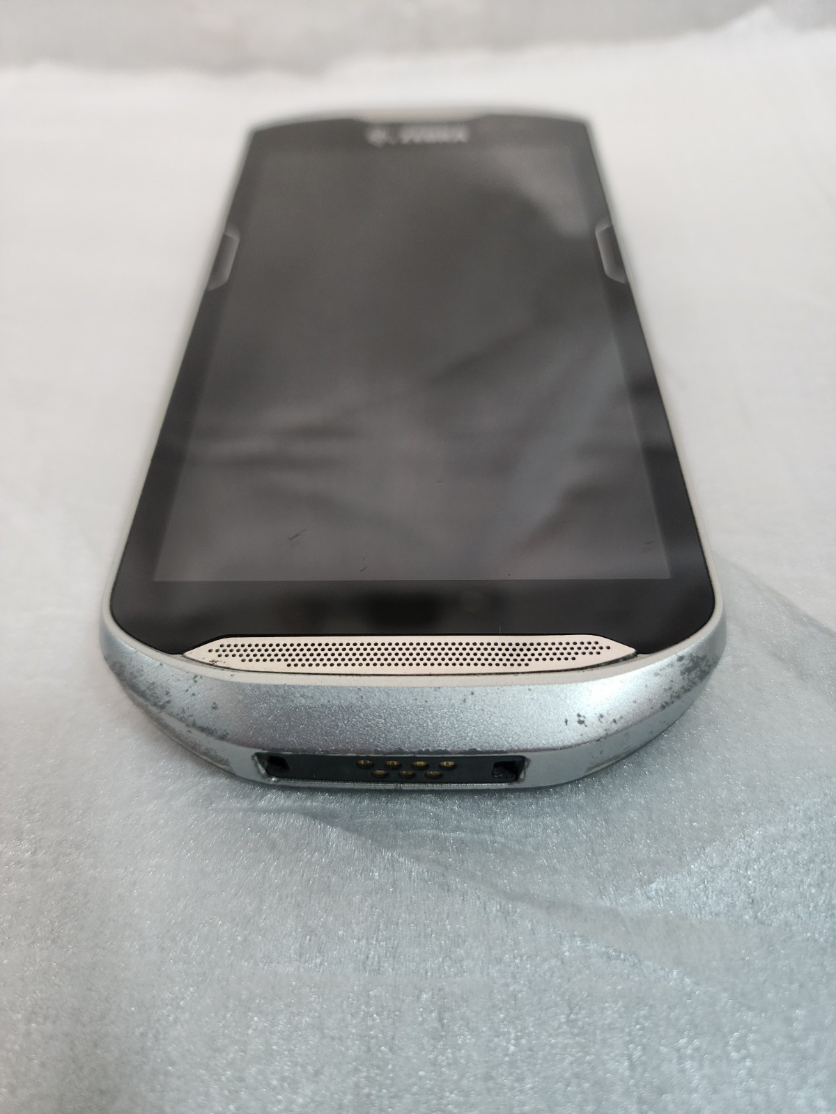 Zebra TC56 Android Wireless 1D/2D/QR Barcode Scanner Android 8.1 (Plus Charger)