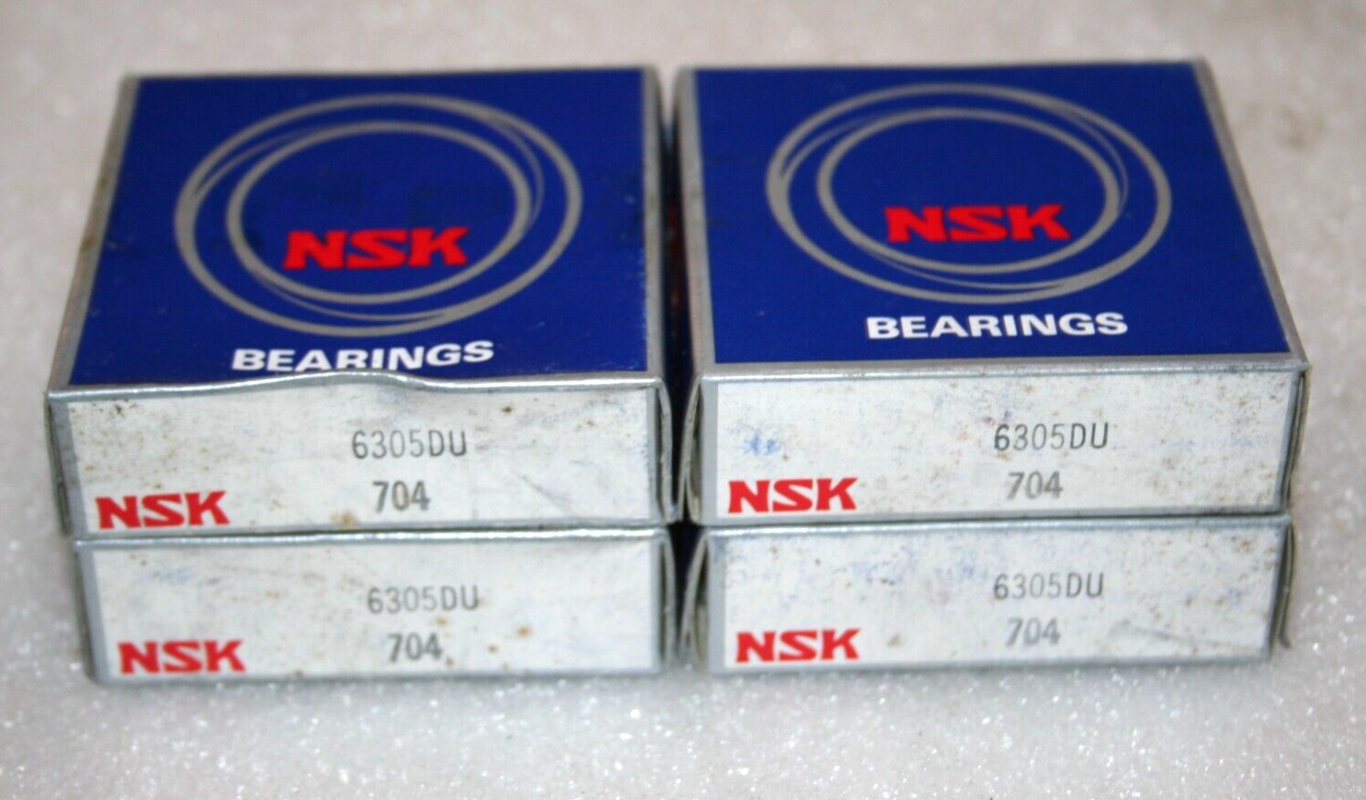 (Lot of 4) NSK 6305DU Sealed (One Side) Deep Groove Bearings 6305-DU – NEW –