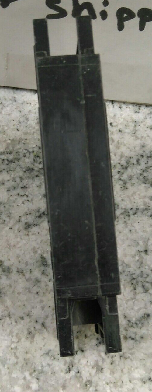 SQUARE D/BREAKER/ QOU120/ 1POLE/20A/ 120/240VA/TYPE QOU/ OLD STYLE/USE(36C2UP