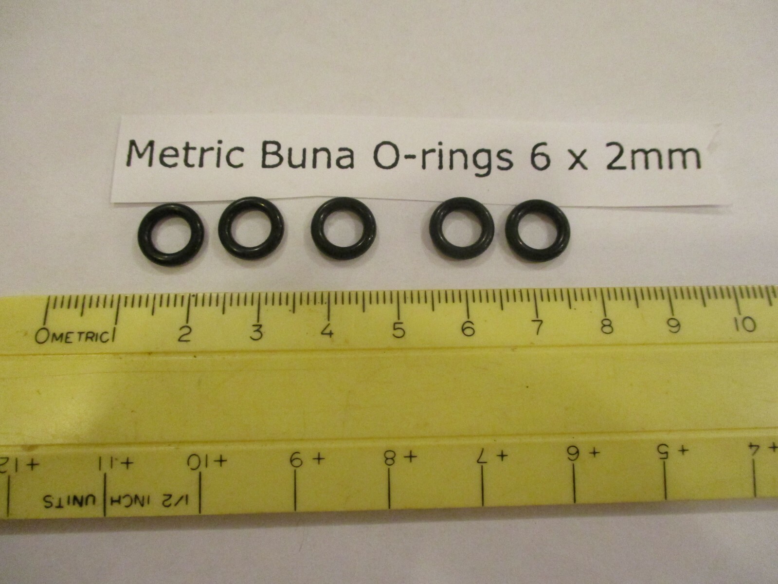 6mm ID x 10mm OD x 2mm thick O-ring. Buna-70. Quan 5.
