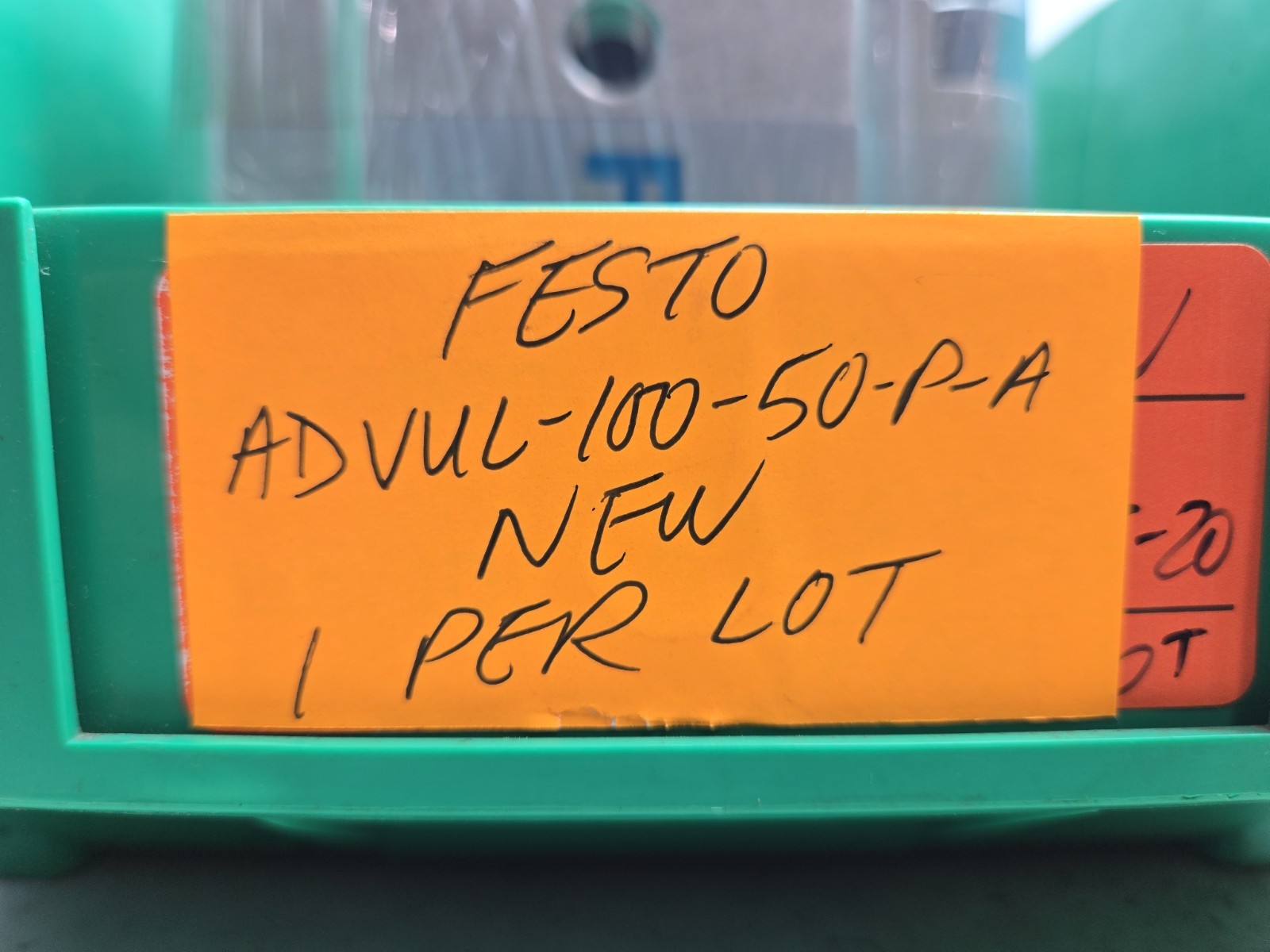 Festo ADVUL-100-50-P-A Compact Pneumatic Cylinder 50mm Stroke 100mm Bore 145 Psi