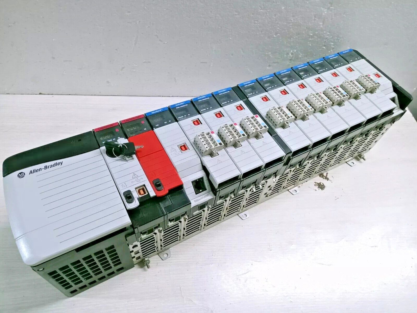ALLEN BRADLEY FULL LOADED RACK WITH 1756-L73S AND 2 UNITS OF 1756-EN2T