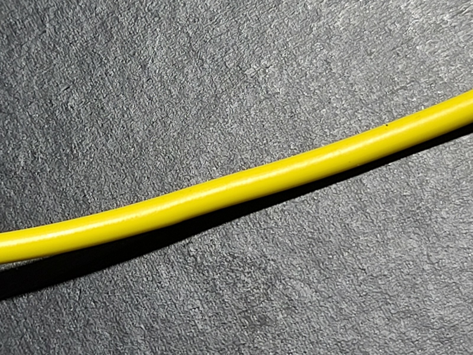 Kris Tech #10awg Solid Bare Copper PE30 HMWPE Tracer Wire Yellow /100ft