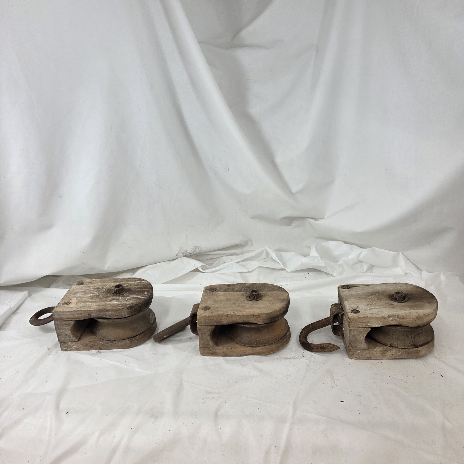 Lot 3 Vintage Wood Pulley Blocks Rustic Barn Farmhouse Industrial Decor Art
