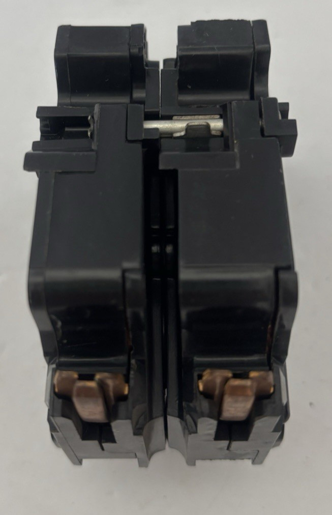 Lot of 3 FPE Circuit Breakers- Two – 20 Amp 3 Pole Stab-Lok & One- 50 Amp 2 Pole