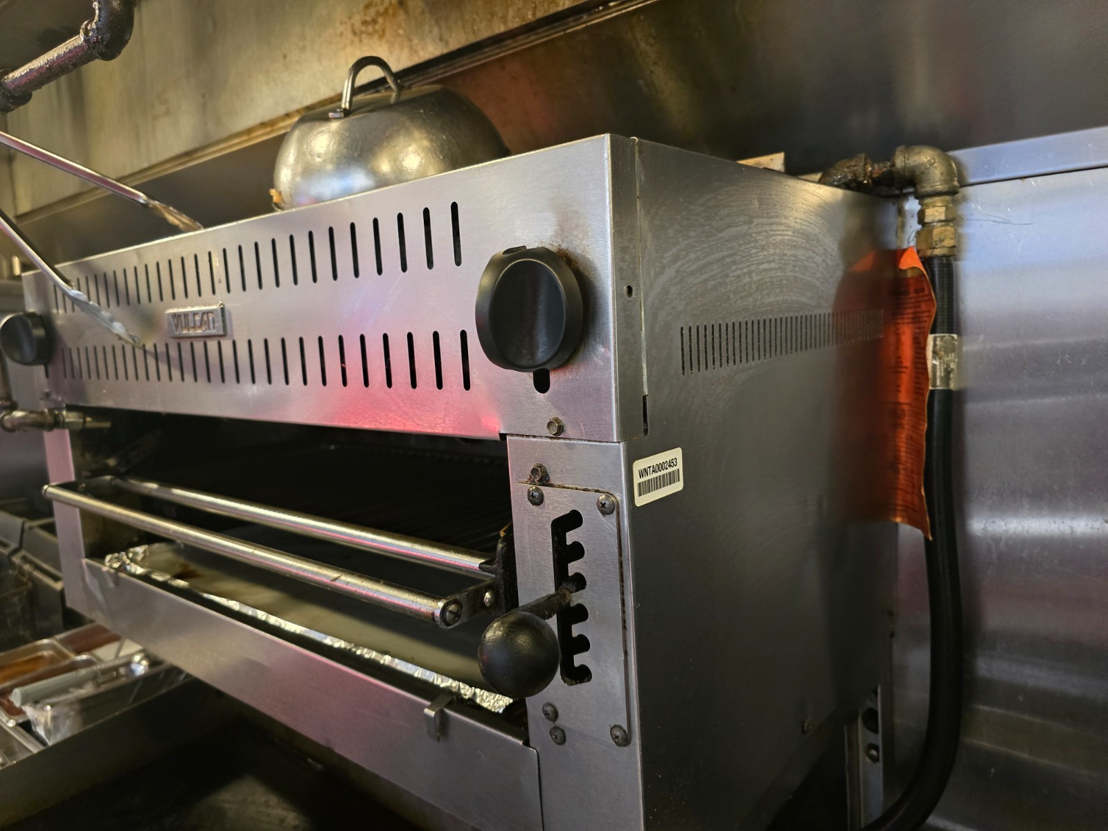 Vulcan 36RB-P 36″ Liquid Propane Radiant Salamander Broiler – 50,000 BTU