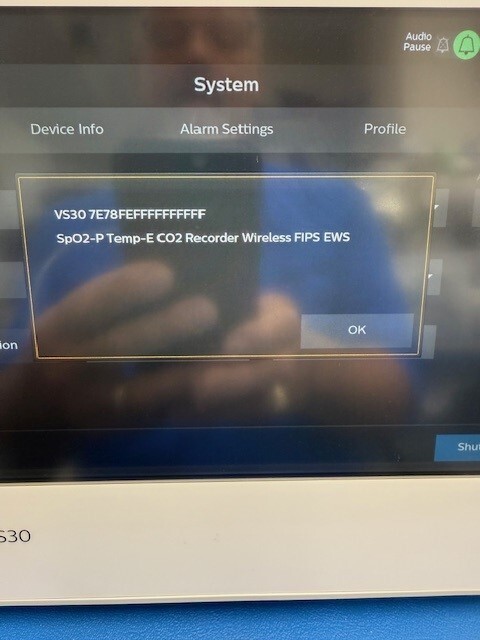 Philips VS30 863380 w/SP02 ,NIBP, ETCO2,TEMPORAL TEMP, WIRELESS Biomed Certified