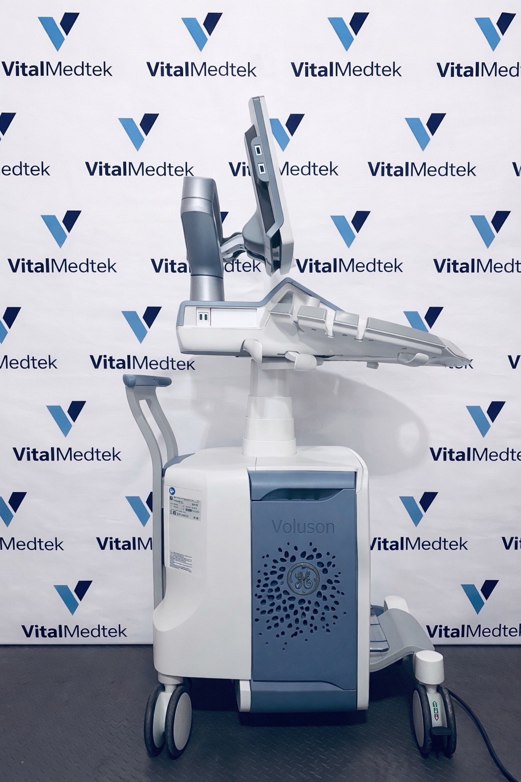 2020 GE Voluson E8 BT21 4D Ultrasound | HDlive | Free Probe | 90-Day Warranty