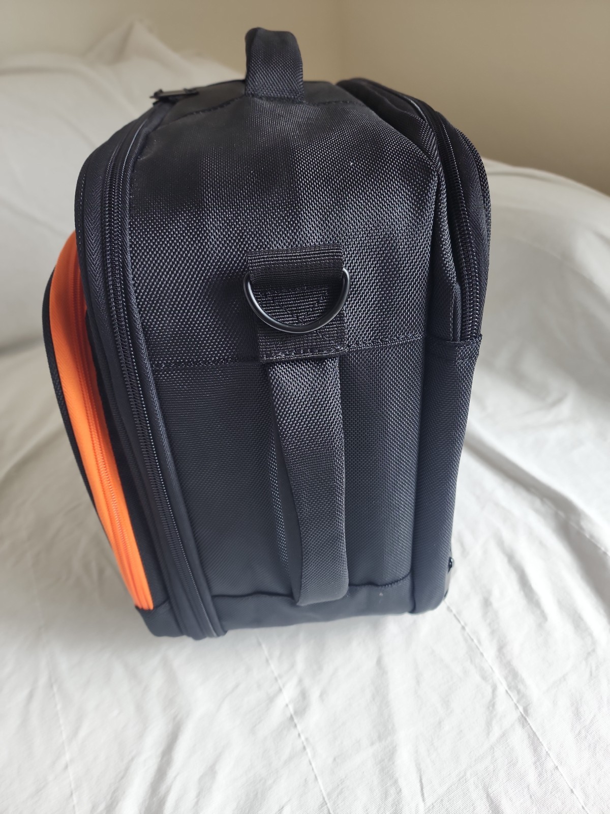 Heine Omega 600 Carrying Case (BIO not included). New; can fit any BIO