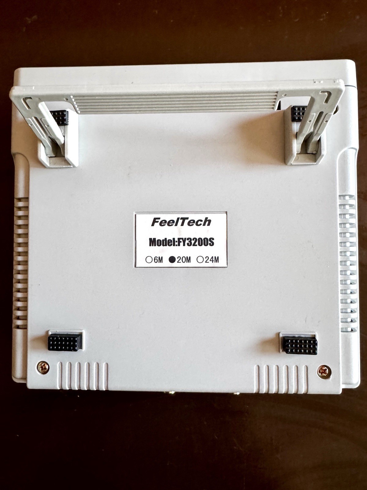 FeelTech FY3200S 20MHz Dual channel Arbitrary Function Signal Generator/Counter