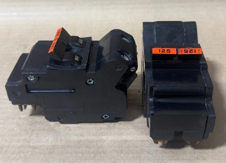 FPE Federal Pacific NA NA2125 2 Pole 125 Amp 240V StabLok Circuit Breaker