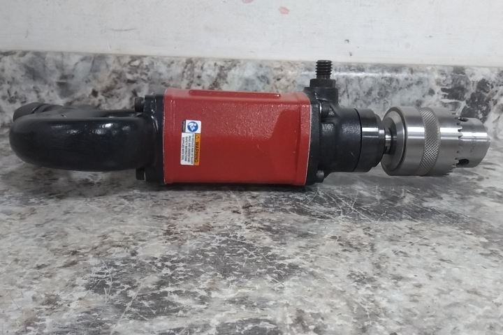 Chicago Pneumatic CP1816 5/8 In Chuck 3/8 In NPT Air Inlet Air-Powered Drill