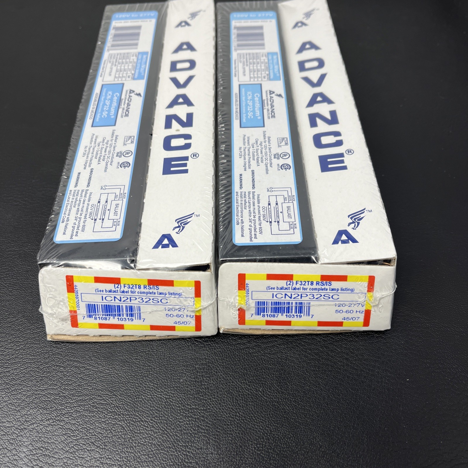 ADVANCE LIGHTING BALLAST CENTIUM ICN-2P32-SC Lot of 2