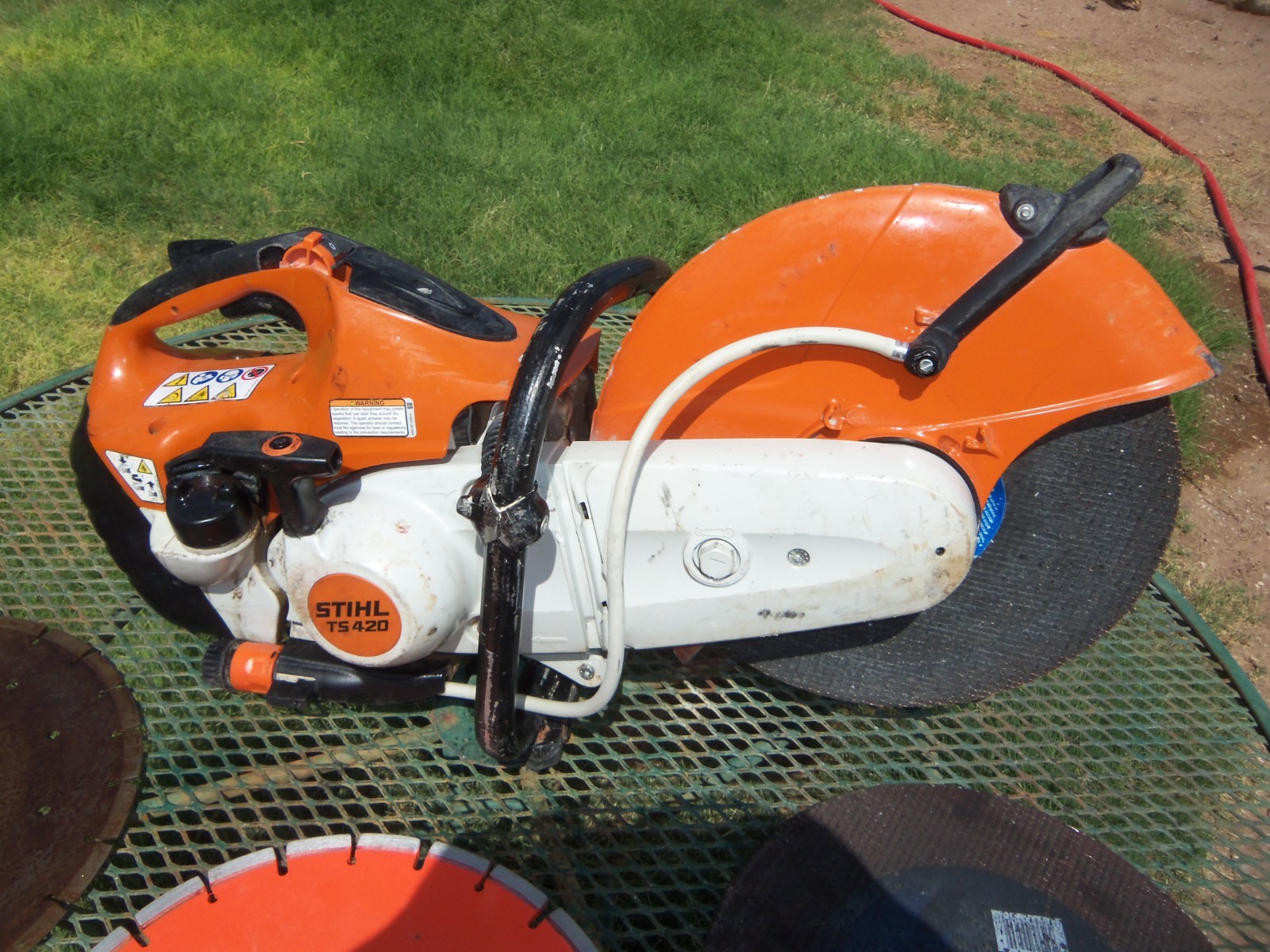 STIHL TS420 – 14in Gas Handheld Cut-Off Saw – Orange – 4 Blades – free ship