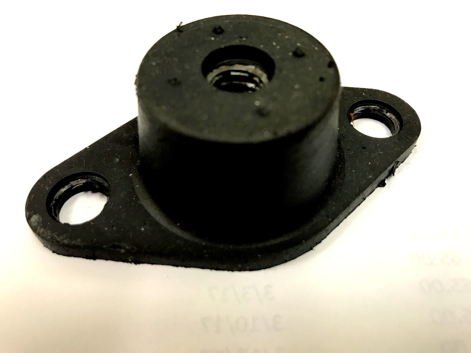 NEW 5/16-18 THREADED RUBBER PLATE MOUNT – PUMPS MOTORS & GENERATORS – MADE IN US