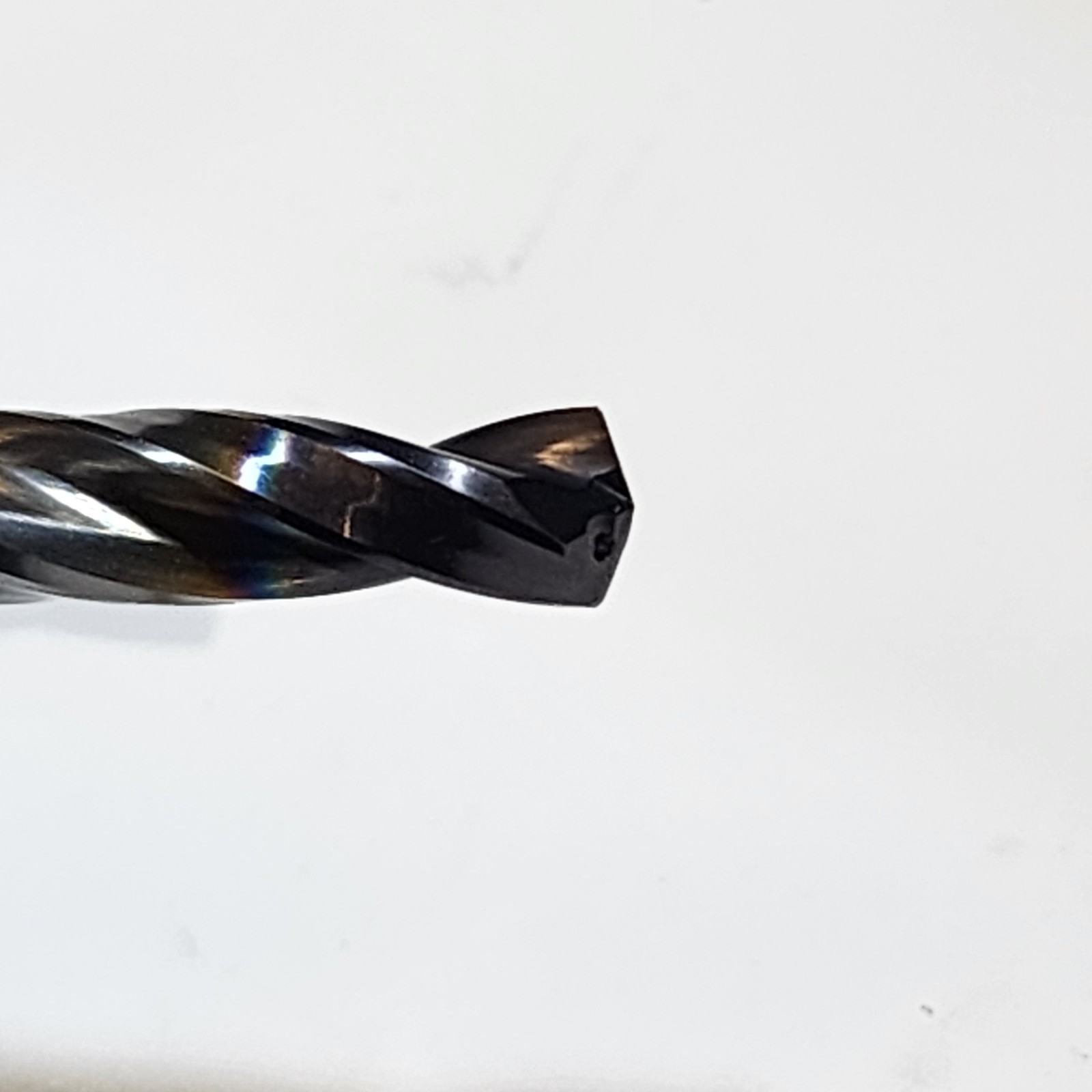 5mm / .196″ Guhring Carbide Extra Length Drill 5525-5.000 Coolant Thru FIREX