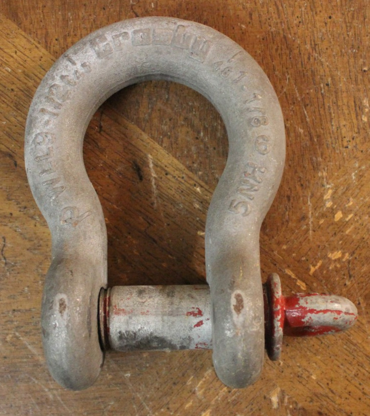 Crosby 1-1/8″ Screw Pin Anchor Shackle WLL 9-1/2 Ton Hot Dipped Galvanized Steel