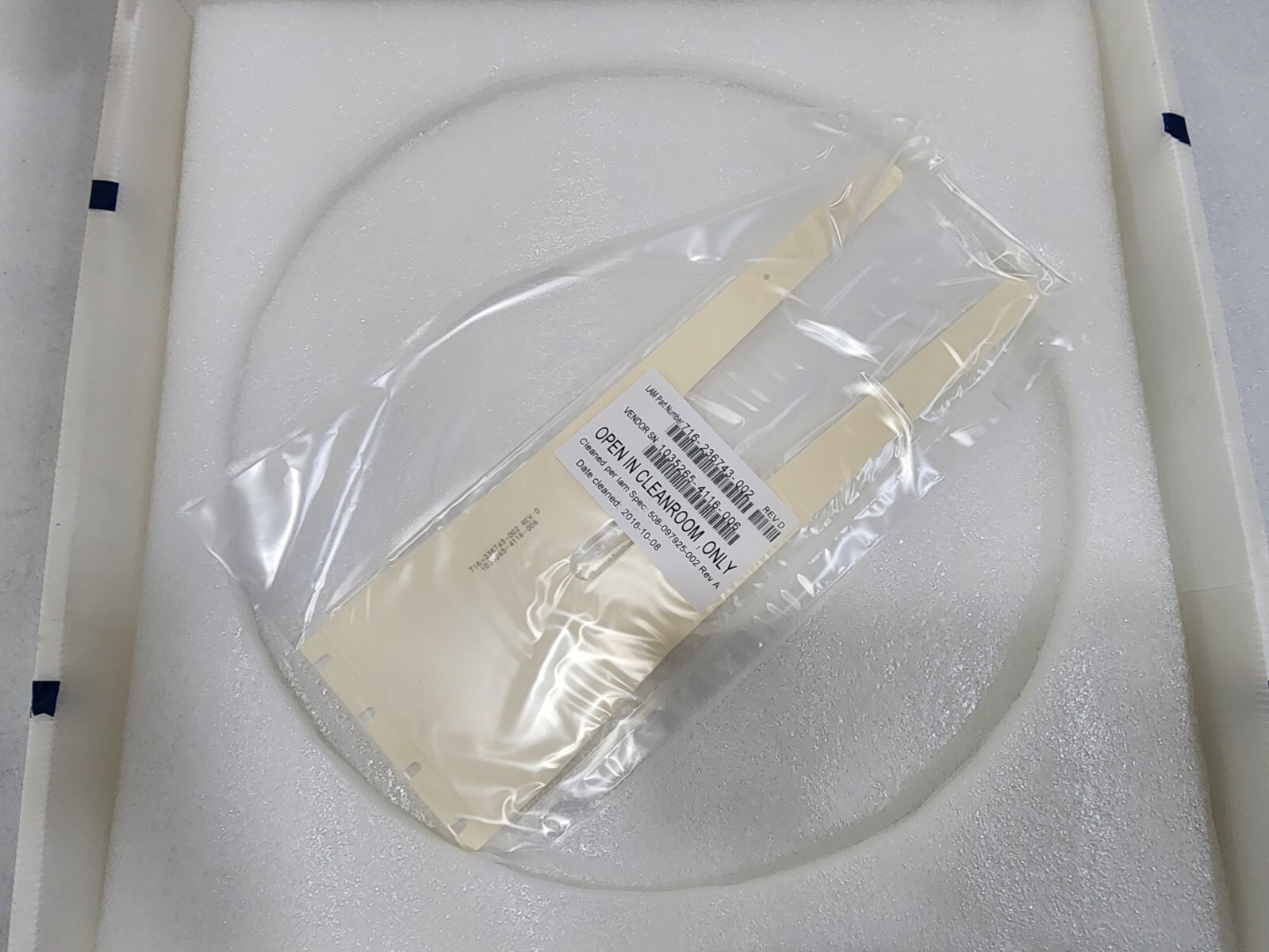 Lam Robot END EFFECTOR 716-236743-002 (New Open Box)