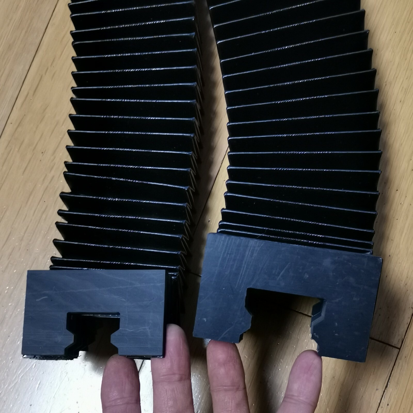 CNC Machine 45MM Width 200 Inch Length Linear Rail Way Cover 4 HIWIN Linear Rail