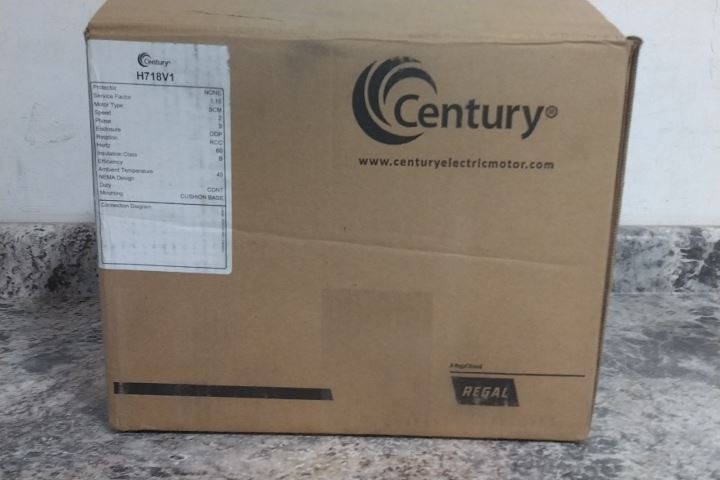 Century H718V1 1/2 HP; 1 HP 1725/1140 RPM 460VAC 3-Phase Belt Drive Motor