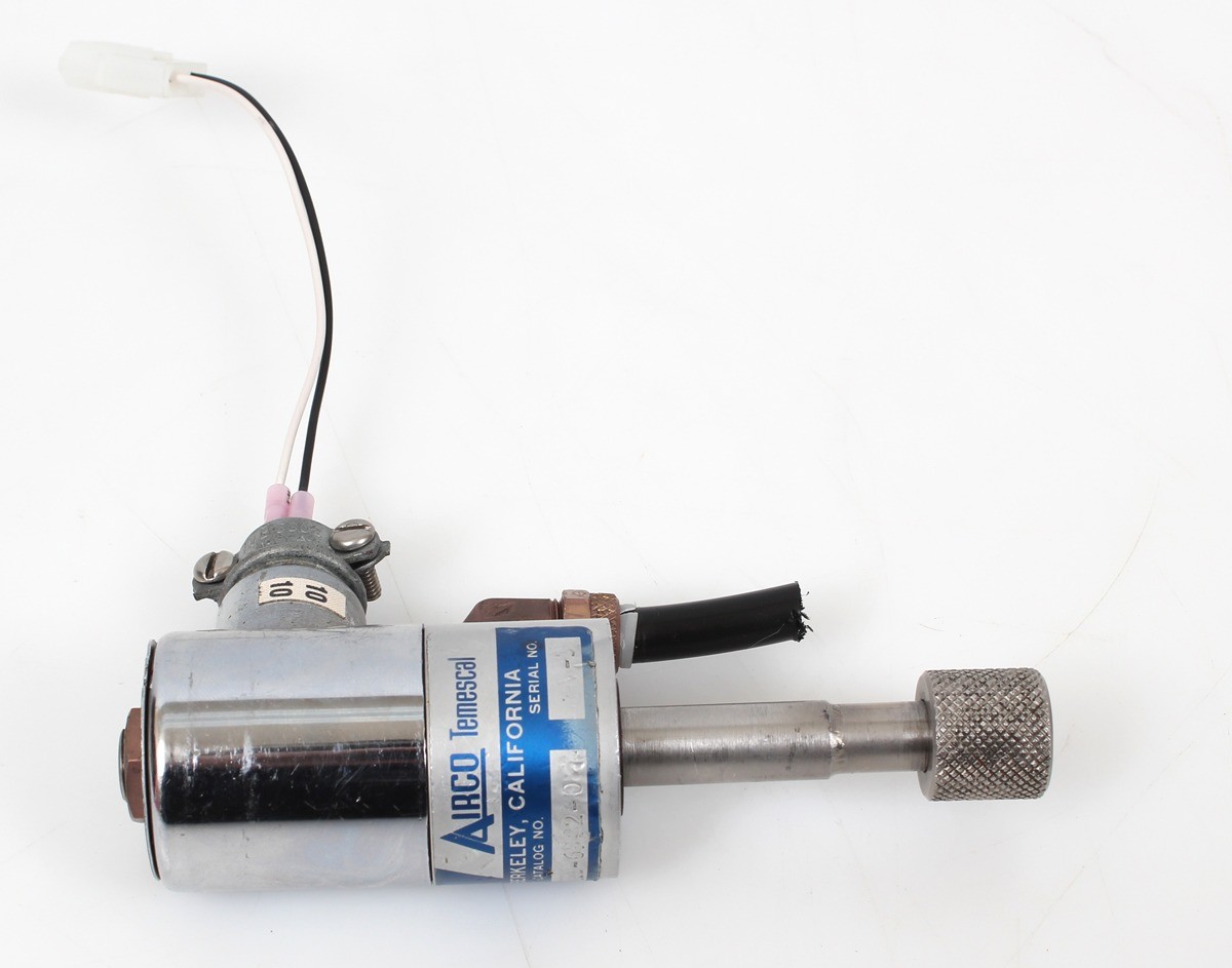 Airco Temescal Skinner Honewell V52DB2125 Solenoid Valve 120V