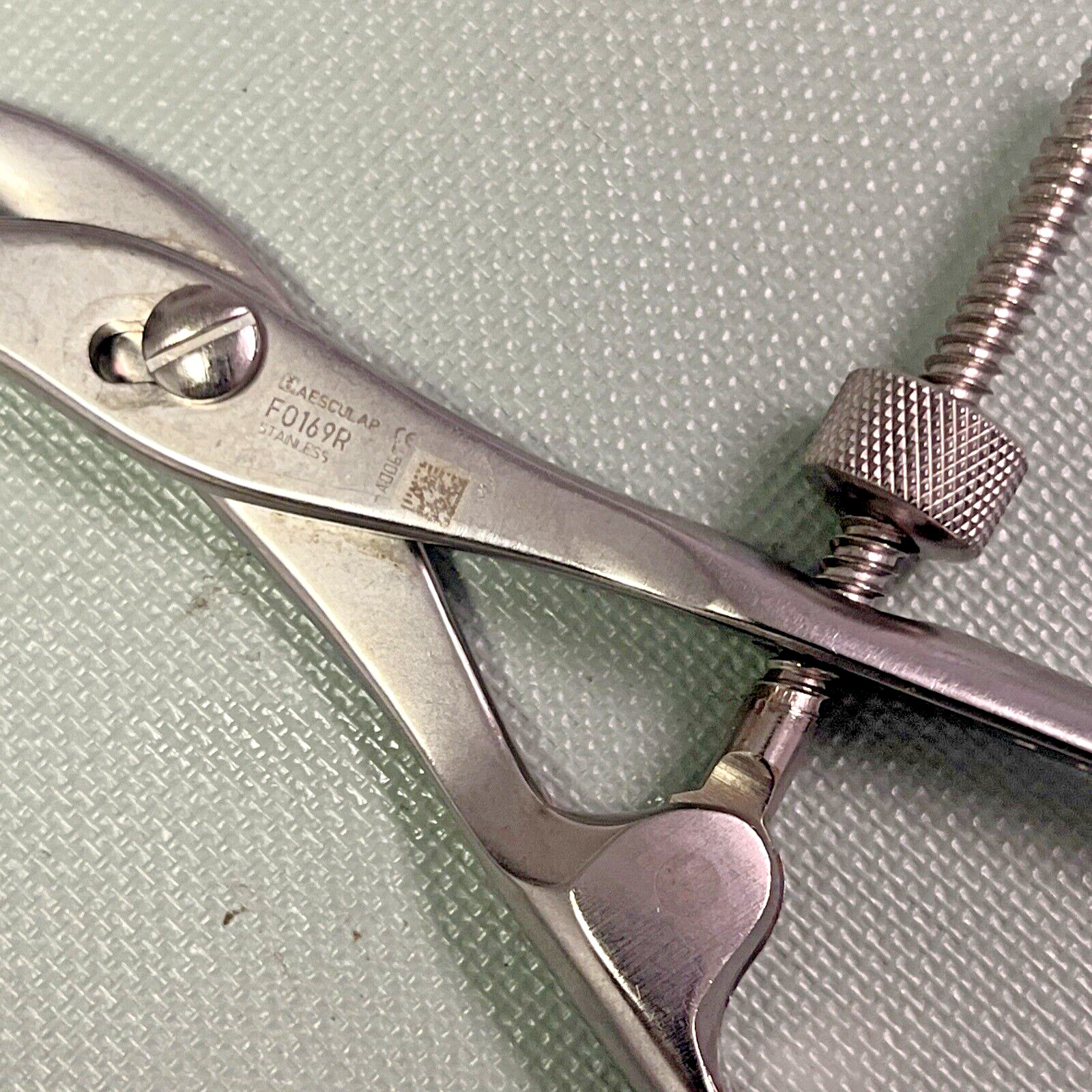 Aesculap FO169R Bone Holding Forceps, 3mm/145mm(5.75″) Adjustable Screw