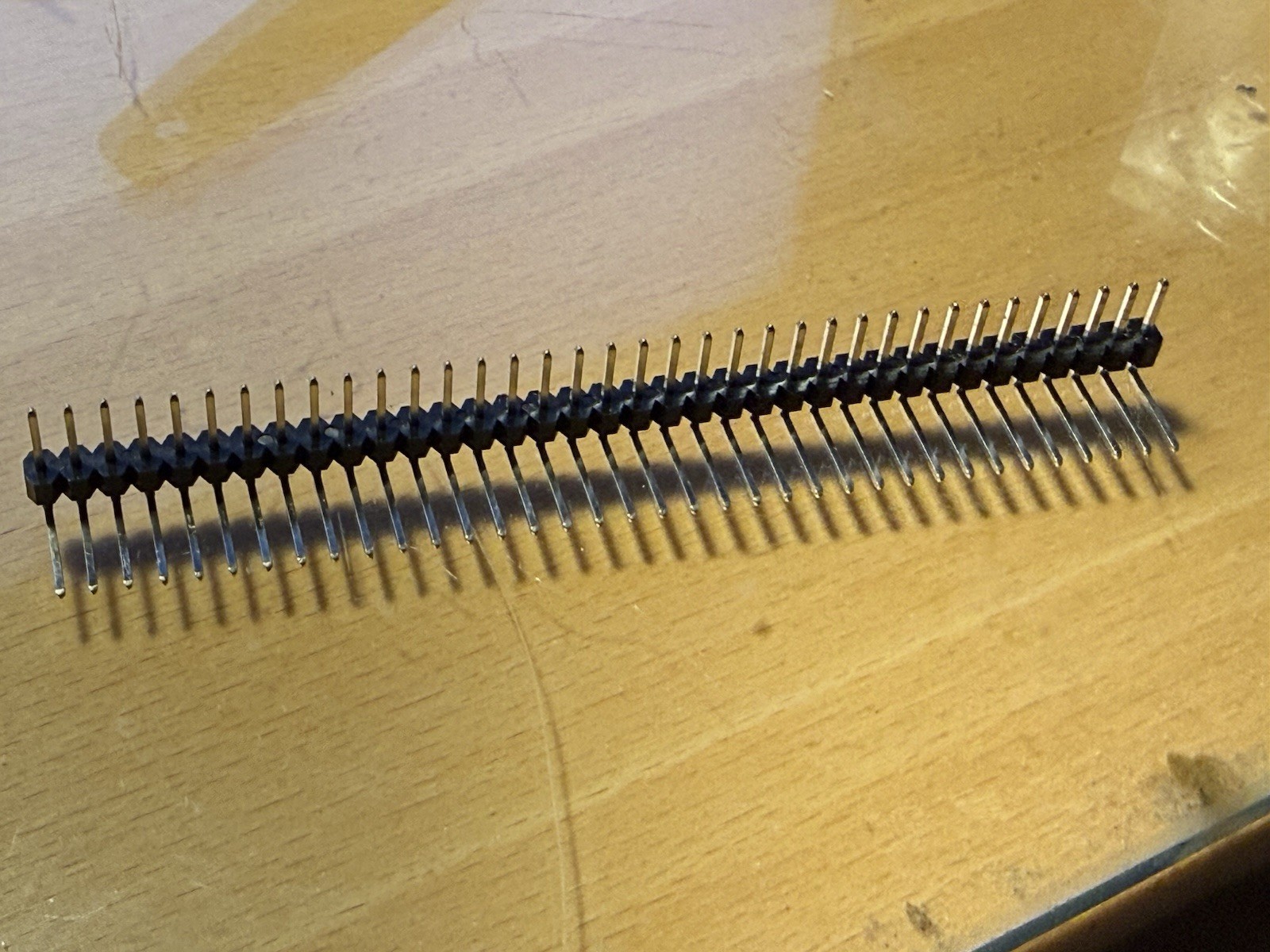 36 Pin 2.54mm Right Angle Single Row Male Pin Header Connector – 90 deg