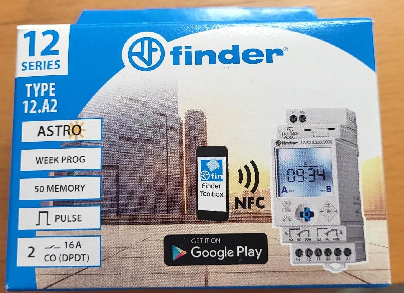 Finder 12.A2.8.230.0000 Programmable time switch 1min-7days; DPDT 110 V-230 V AC