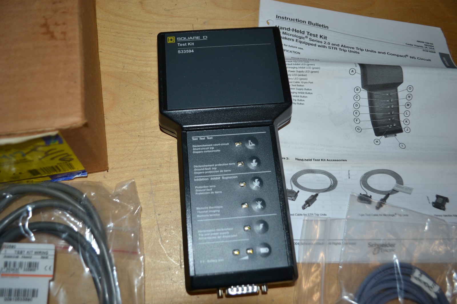Square D Schneider Electric ~ S33594 Hand Held Breaker Test Kit, HHTK ~ Complete