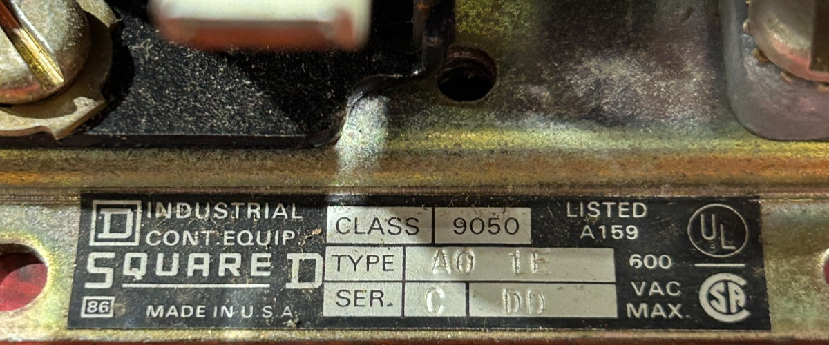 NEW NO BOX SQUARE D PNEUMATIC TIMING RELAY CLASS 9050 TYPE A0 1E