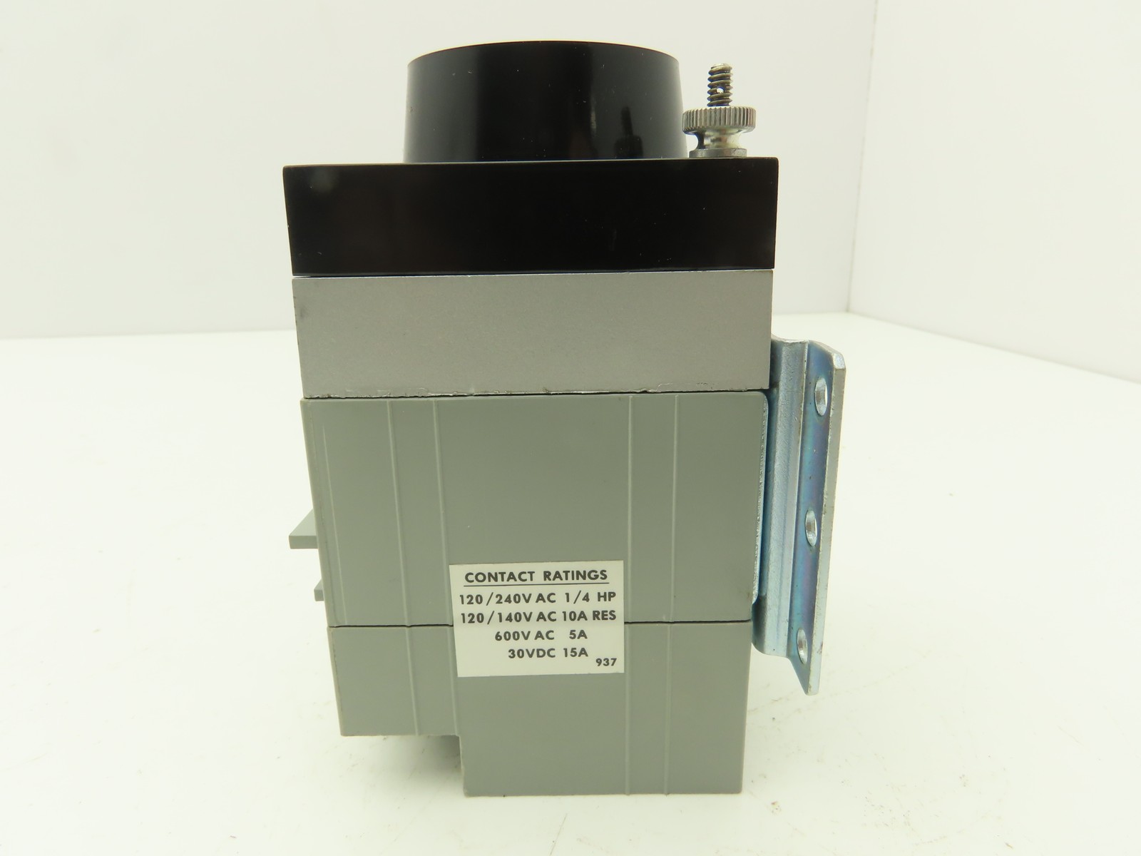 Agastat 7022L10CN Time Delay Relay 1.5-15 Seconds 440V 60Hz